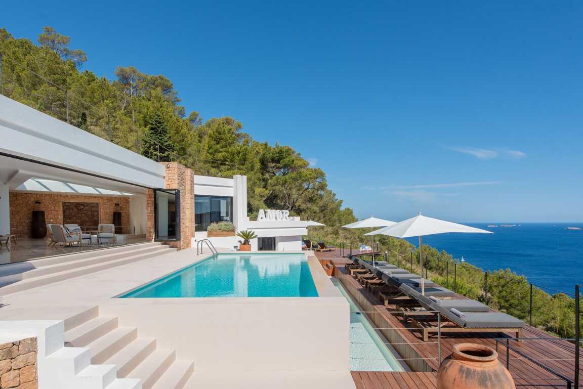 Luxury villas & fincas in Ibiza