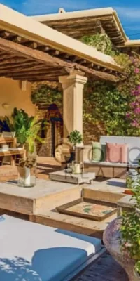 Charming traditional-style finca with breathtaking views and beautiful garden