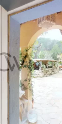 Casa de campo rústica con espectaculares vistas en venta en Sant Joan de Labritja – Ibiza