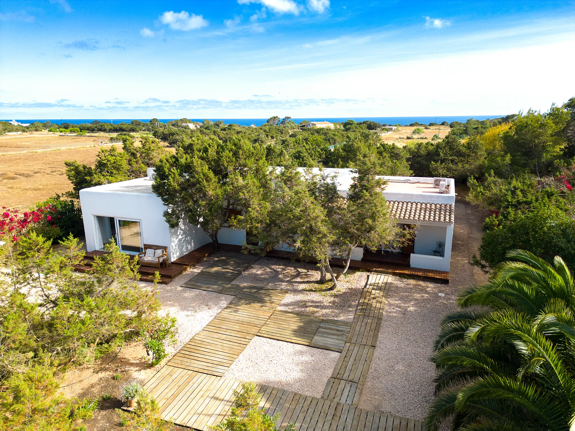 Very nice villa in Migjorn a quiet oasis on Formentera