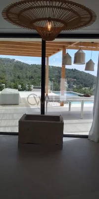 Charming 6-bedroom villa in Cap Martinet with unique sea views