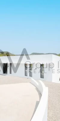 Exclusive villa in Cala Tarida – luxury, quality and nature combined