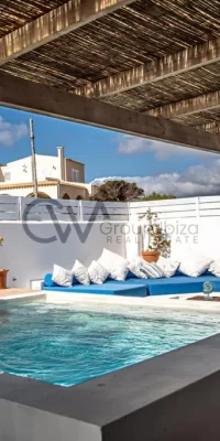 Extraordinary villa with breathtaking panoramic views in Formentera