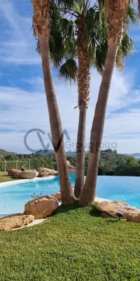 Luxurious villa with breathtaking views in Es Cubells