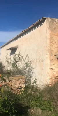 Traditional Formentera-style house for sale in the Es Cap area