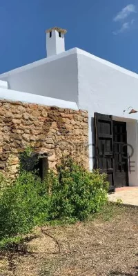 Unparalleled seclusion amidst untouched nature with guest house near Santa Gertrudis