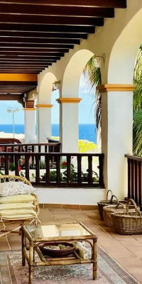Villa de luxe avec vue sur la mer, court de tennis et piscine à Portinatx, Ibiza