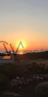 Villa fronte spiaggia con vista mare mozzafiato a Es Caló